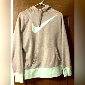 Nike Therma fit hoodie